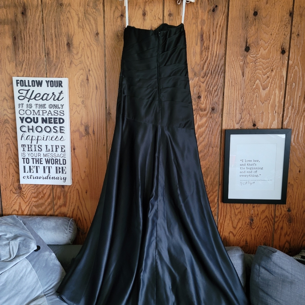 Formal Dress! black satin dress w/ trumpet skirt, bridal size 8 - Picture 2 of 4
